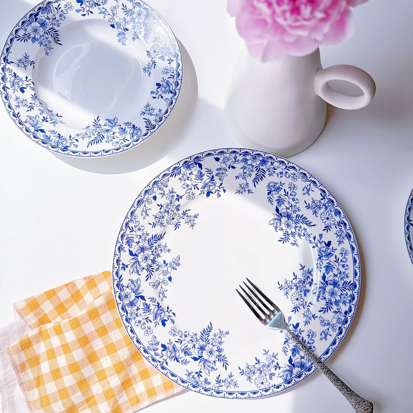 Mraynes Indigo Wildflower Botanical Dinner Plates (Set of 4)